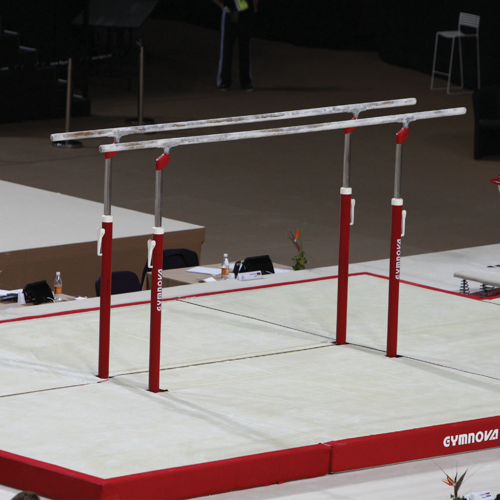 ENSEMBLE DE TAPIS POUR BARRES PARALLELES DE COMPETITION « LONDON » - FIG - GYMNOVA