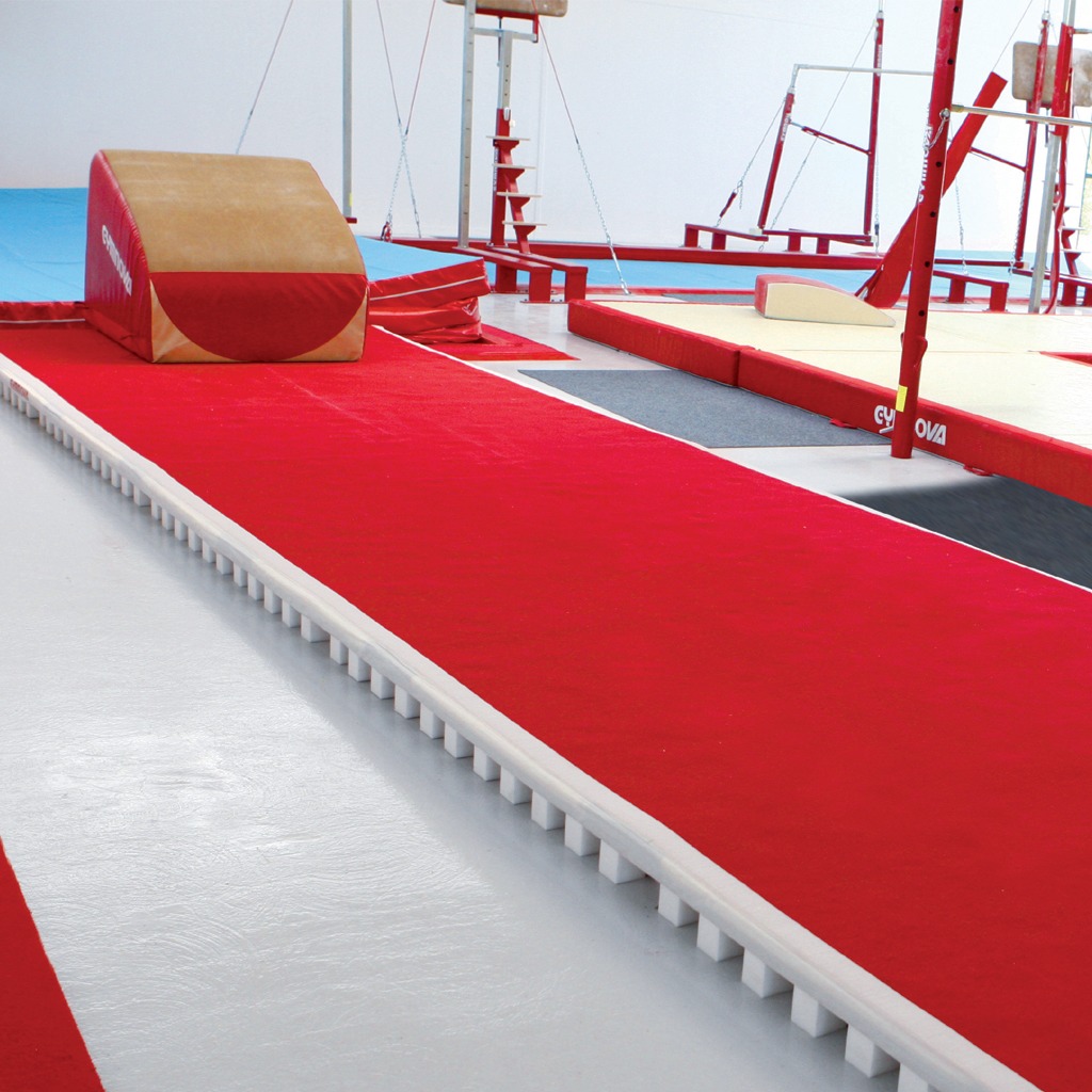 PISTE D’ACROBATIE - 14X2M - AVEC PISTE ENROULABLE - GYMNOVA