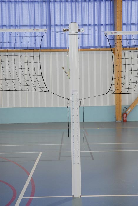 POTEAUX DE VOLLEYBALL CENTRAL ACIER - METALUPLAST