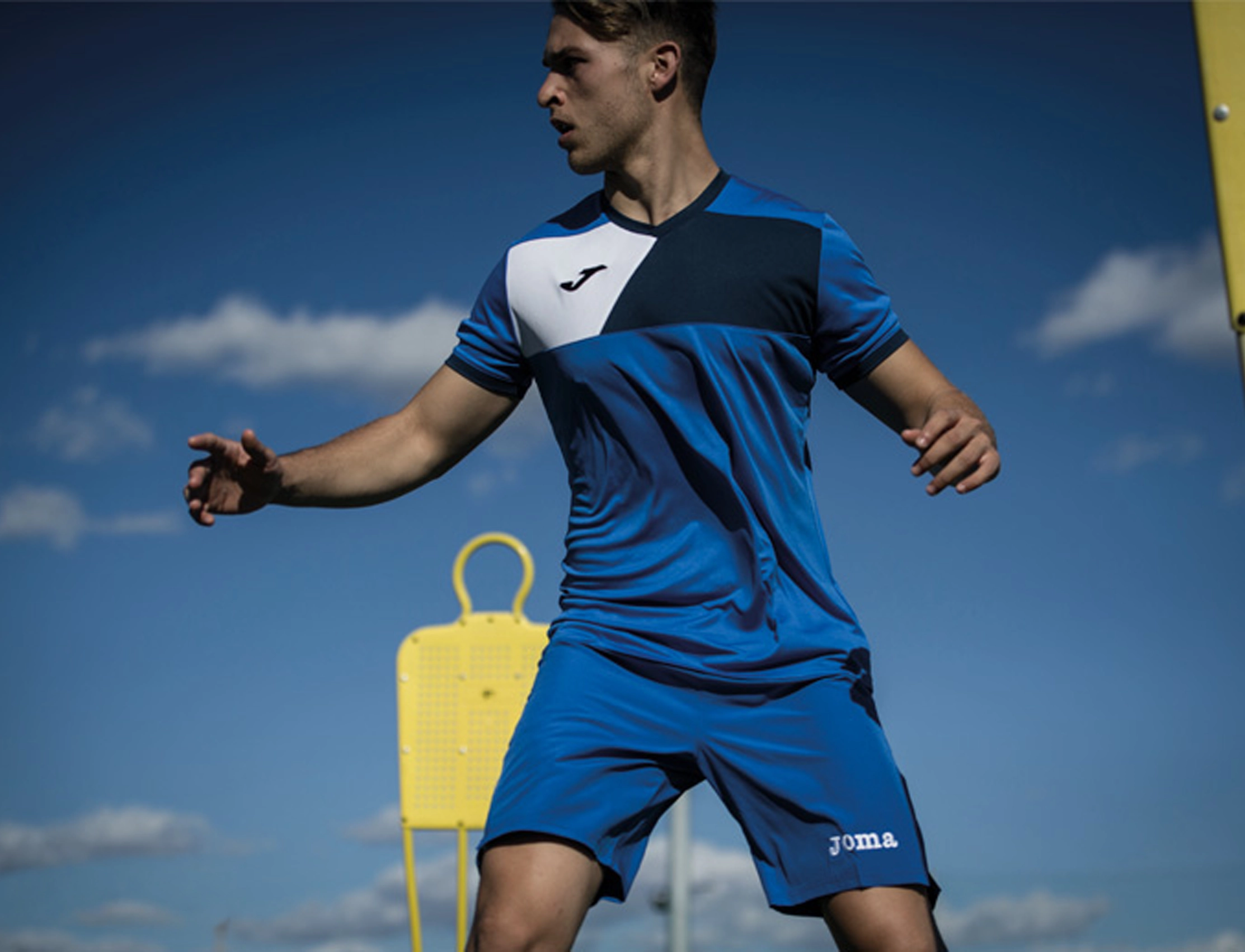 JOMA, une marque de référence pour le sport collectif et l'enseignement